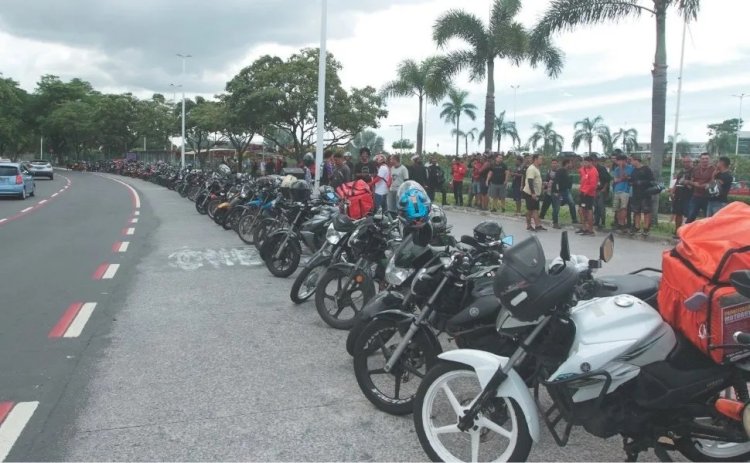Motoboys suspendem entregas por aplicativo no Espírito Santo