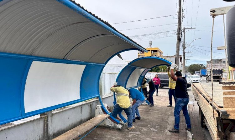 Novos abrigos de ônibus começam a ser instalados em Aracruz