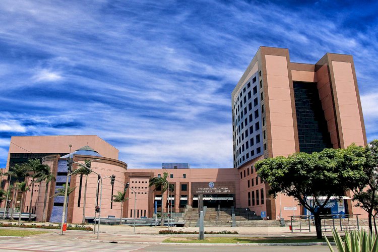 Concurso da Assembleia Legislativa do ES vai oferecer 35 vagas com salários de até R$ 9,3 mil